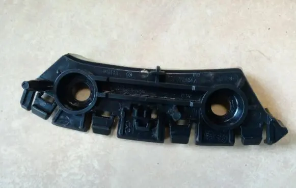 Volkswagen Up Front bumper mounting bracket 1S0807184A NE67909