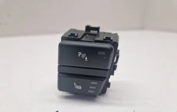 BMW 5 E60 E61 Seat heating switch 915907702 502299