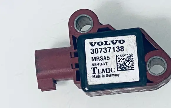 Volvo S80 Airbag deployment crash/impact sensor 30737138