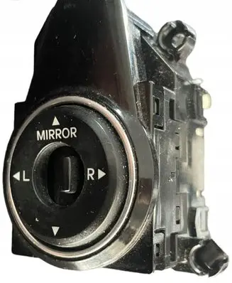 Hyundai i40 Wing mirror switch 39R4801230
