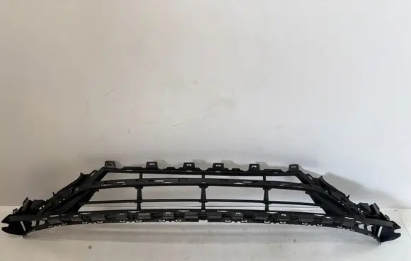Mercedes-Benz EQE v295 Front bumper lower grill A2958854801