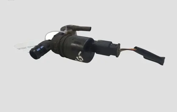 Citroen C5 Windscreen/windshield washer pump 9643447980