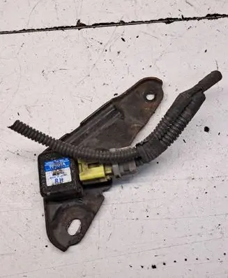 Toyota Prius (NHW20) Airbag deployment crash/impact sensor 8917347040 2521000150