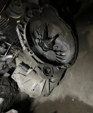 Renault Master II Manual 5 speed gearbox PK5008