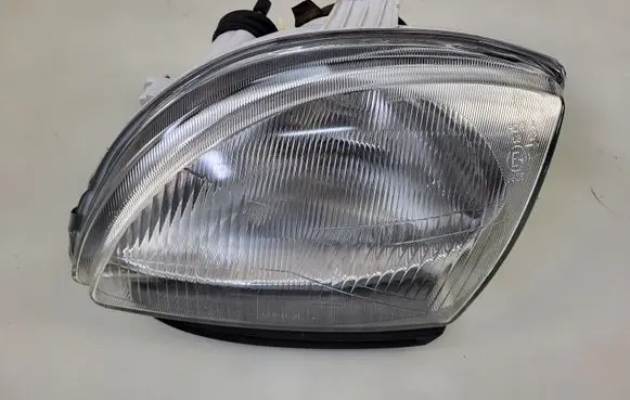 Fiat Seicento/600 Headlight/headlamp 661-1131L