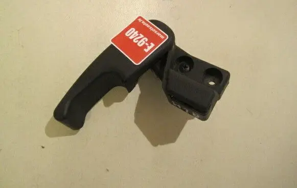 Seat Alhambra (Mk1) Engine bonnet (hood) release handle 1H1823533