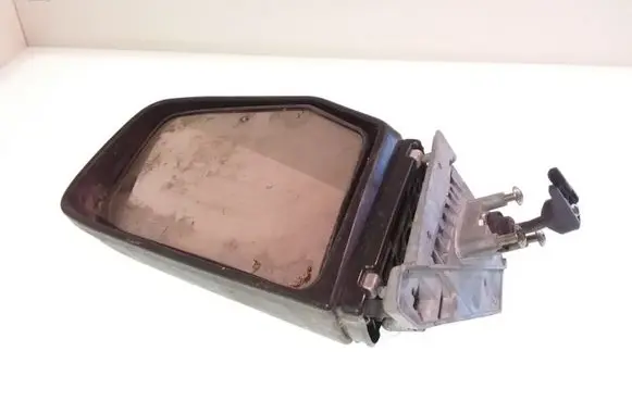 Mazda 929 Manual wing mirror IKI8048