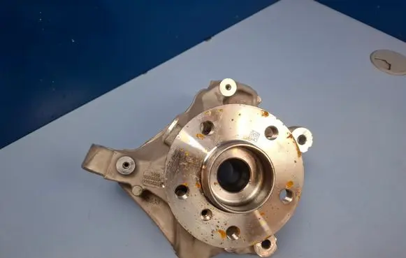 Mini F65 Front wheel hub 6876644 6876850