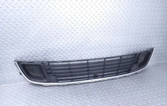 Citroen C5 Front bumper lower grill 9681052677