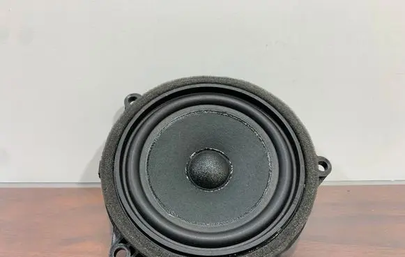 Mini Cooper Countryman F60 Rear door speaker 871568501 10597510 604020