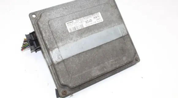 Ford Fiesta Engine control unit/module 6S6112A650FD