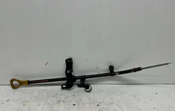 KIA Sportage Oil level dip stick 