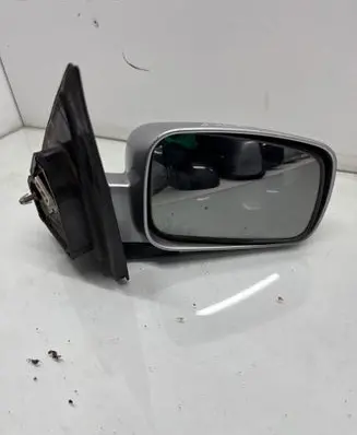 KIA Sorento Front door electric wing mirror E11025754 E11015754