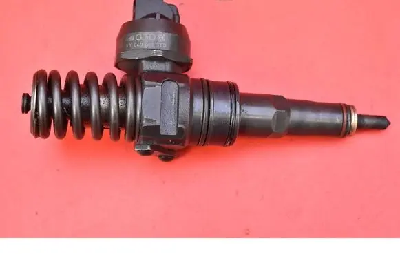 Volkswagen Golf IV Fuel injector 0414720215