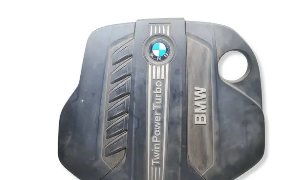 BMW X5 E70 Engine cover (trim) 7812063 13717812063