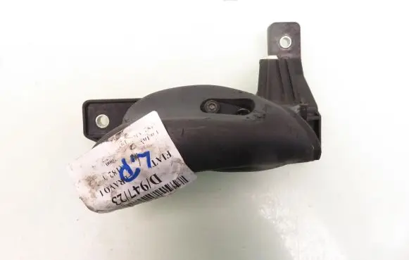 Citroen Xsara Picasso Front door interior handle 