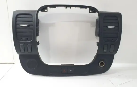 Opel Vivaro Radio/GPS head unit trim 93452450