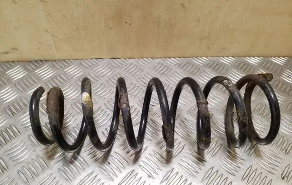 Toyota Corolla E120 E130 Rear coil spring