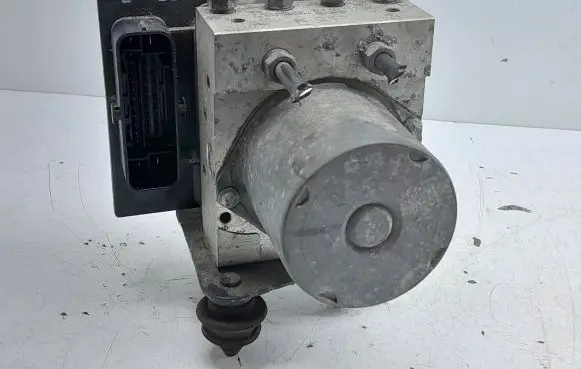 Audi A4 S4 B8 8K ABS Pump 8K0614517OD 8K0907379AE
