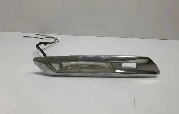 BMW 5 F10 F11 Front fender indicator light 7154167 63137154167