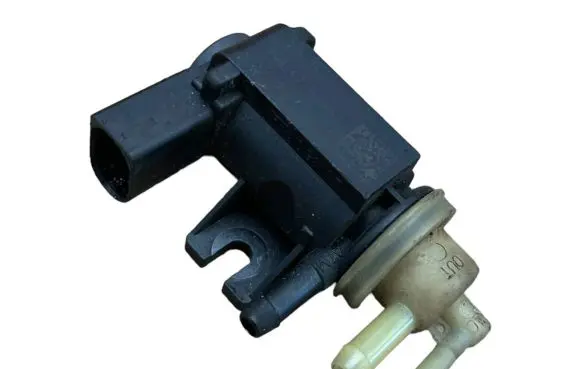 Skoda Octavia Mk3 (5E) Turbo solenoid valve 1K0906627B
