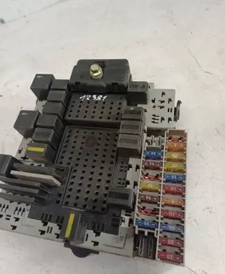 Volvo XC90 Fuse box set 9401802 Z61MC0 1396490C