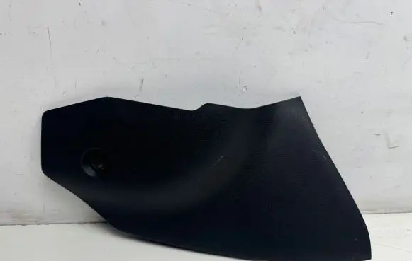 Nissan Juke I F15 Other interior part 689211KE0A