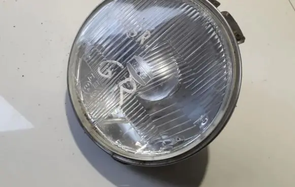 Isuzu Trooper Headlight/headlamp