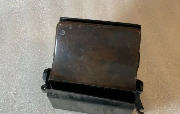 Mercedes-Benz E W210 Ashtray (front) E9300411D2