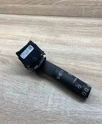 Opel Insignia A Wiper control stalk 13500693 90570310329