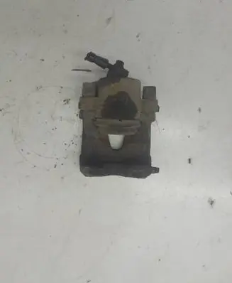 Volkswagen Golf V Front brake caliper