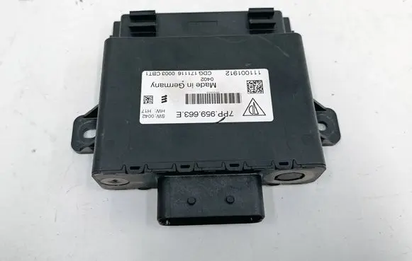 Porsche Cayenne (92A) Voltage converter/converter module 7PP959663E