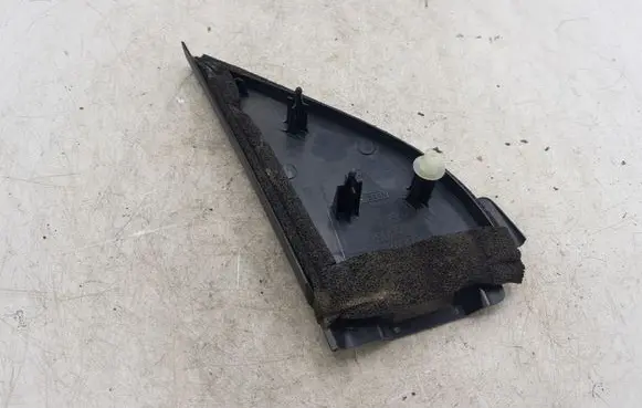 Nissan X-Trail T30 Front triangle window/glass 802928H300