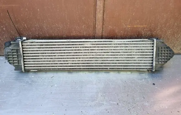 Ford Mondeo MK IV Intercooler radiator