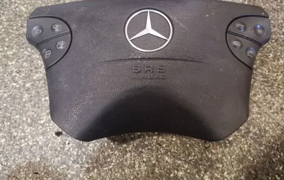 Mercedes-Benz E W210 Steering wheel airbag 2104600398