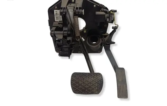 Mercedes-Benz A W168 Pedal assembly A1682904001 400400Q 1634430