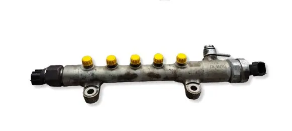 Toyota Verso Fuel main line pipe 8945820050 238100R040 12L05293
