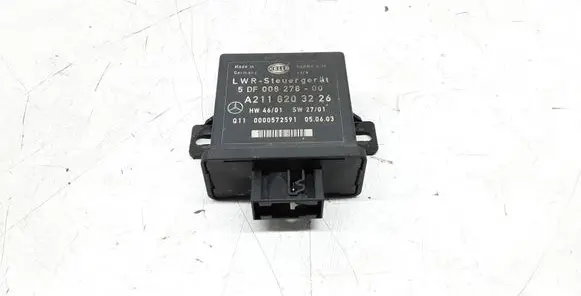 Mercedes-Benz E W211 Light module LCM A2118203226