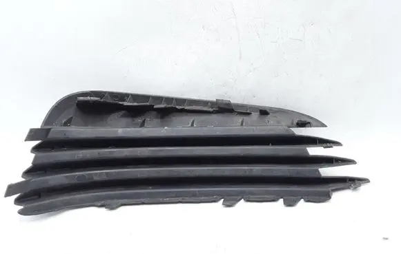 Opel Vectra C Front bumper lower grill 904000009 551004542 13182914