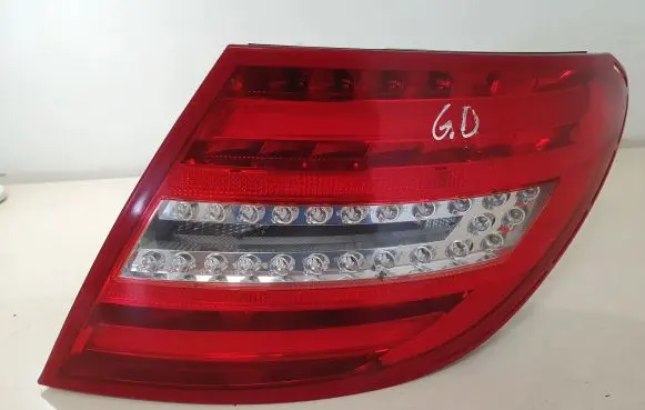 Mercedes-Benz C W204 Rear/tail lights 2048205864