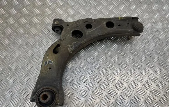 Mazda MX-30 Front lower control arm/wishbone