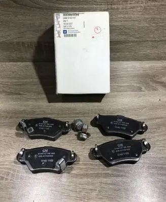 Opel Zafira A Brake pads (rear) 9195147 1605037