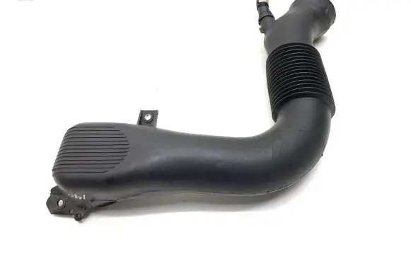 Jaguar XK8 - XKR Air intake duct part NNE3336AC 5008425894