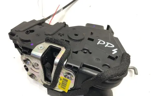 KIA Rio Front door lock 813B0-H8050