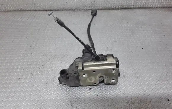 Renault Laguna II Front door lock