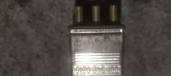 Mercedes-Benz E W124 Other relay 0015430219