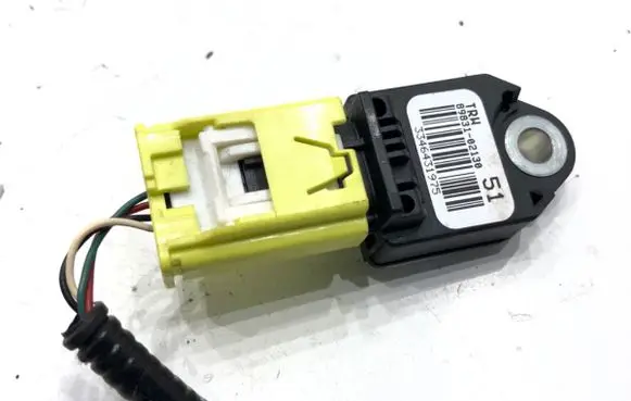 Toyota Auris E180 Airbag deployment crash/impact sensor 8983102130