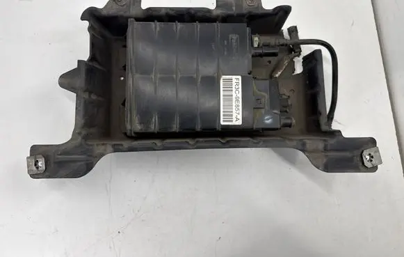 Ford Mustang VI Active carbon filter fuel vapour canister FR3C9E857A