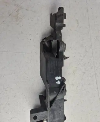 Audi A6 S6 C7 4G Front bumper mounting bracket 4G0807283