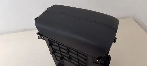 Hyundai Tucson IV NX4 Armrest 84681N7000